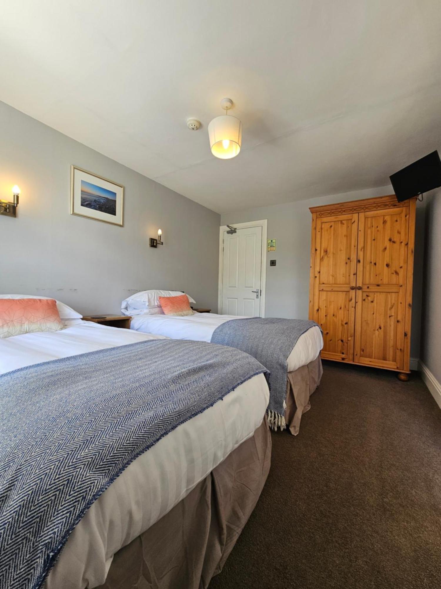 The Pack Horse Inn Chathill Екстериор снимка