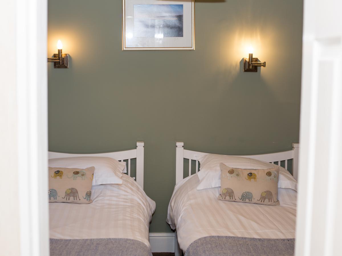The Pack Horse Inn Chathill Екстериор снимка